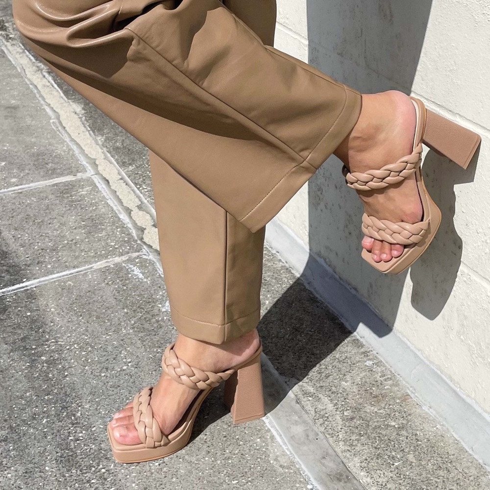 Dolce Vita Ashby Heels in Cafe Stella Sz 8.5